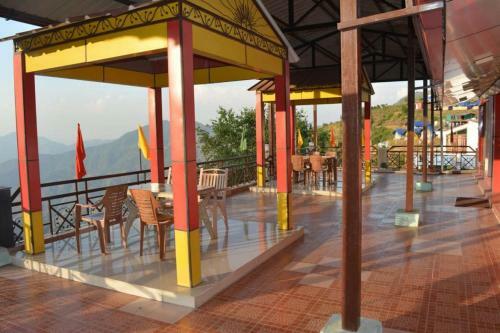 Hotel Crystal Palace Dhanaulti
