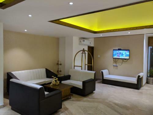 Hotel Madhuvan By Travelkartonline