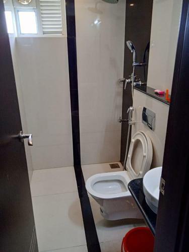 Apartamento Traven Homes Earthspace Transit