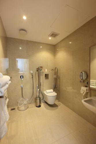 Hotel Raas Residency