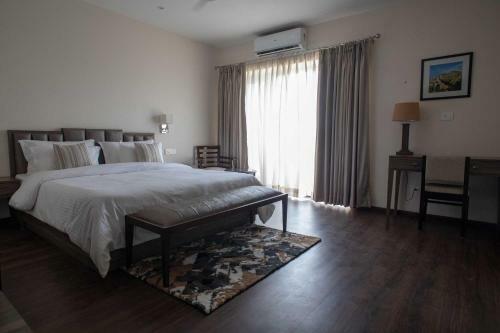 Hotel Alaya