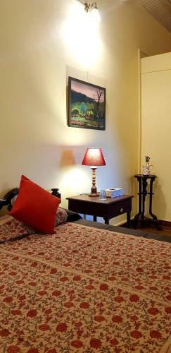 Hotel A Dogs Story, Mussoorie