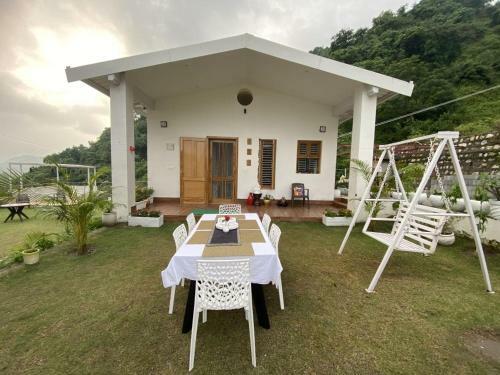 Villa Riverside Cottage