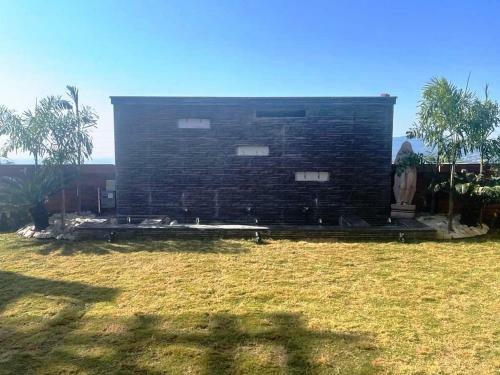 Lodge Yt Mansion