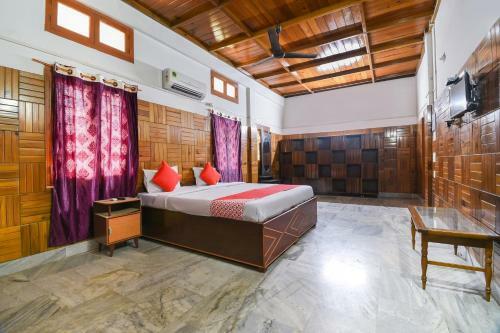 Hotel Oyo Flagship 71272 Sugar Rose Homestay
