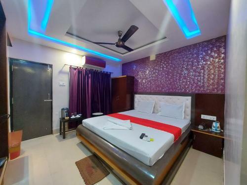 Hotel Near Sea Beach Ananya