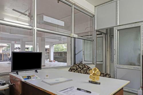 Hotel Oyo 84162 Ganeshguri Guesthouse
