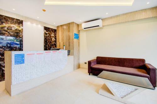 Oyo Townhouse Hotel Gokul Regency