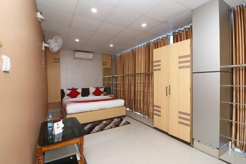 Hotel Oyo 23648 The Ritz