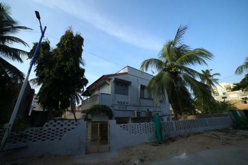 Bed & Breakfast Gurukrupa Bunglow
