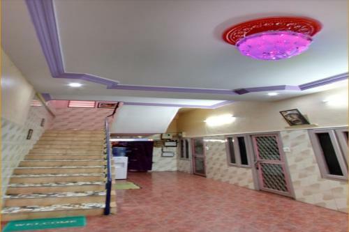 Hotel Pop 83954 New Sri Durga Lodge