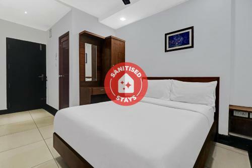 Hotel Oyo Townhouse 595 Majestic Inn