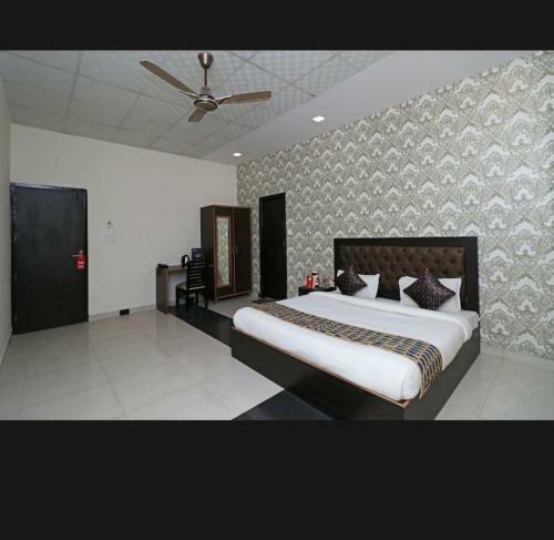 Hostal Hotel Gold Star Suits