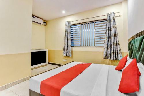 Hotel Oyo 80905 Gold Forest