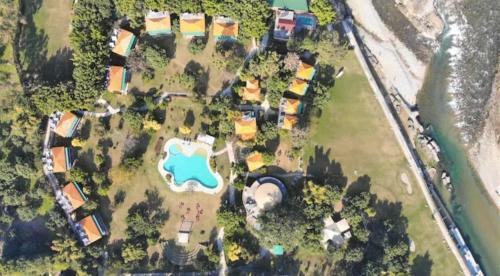 Hotel Tarangi Resort & Spa - A River Access Property