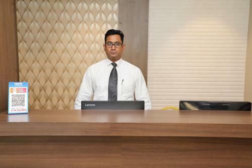 Hotel Risshi Residency