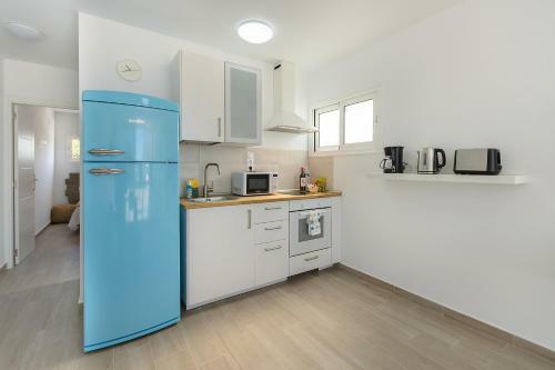 Blue Volcano Apartment