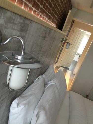 Hostal Ivy Mount Guest House