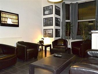 Hostal Hendham House