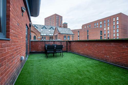 Dreamhouse Apartments Manchester City West