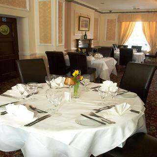 Hostal Grand St Leger Hotel
