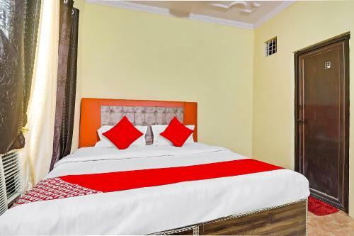 Oyo Flagship 83388 Sunder Hotel