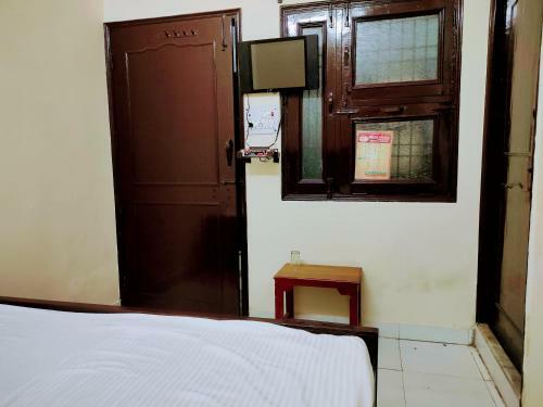 Sharda Hotel By Wb Inn