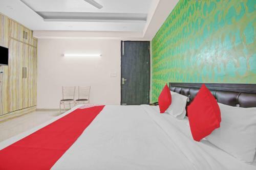 Oyo 85511 Hotel Yuvraj