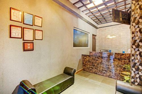 Hotel Oyo 47394 Skyy Inn