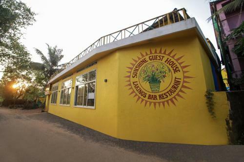 Hotel Spot On 49267 Sunshine Guest House
