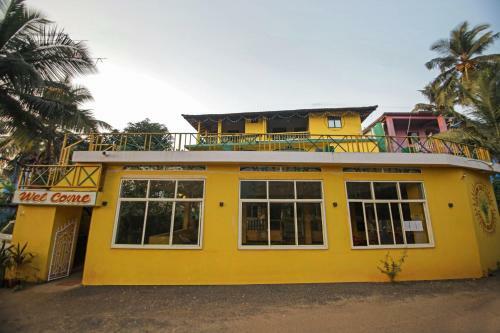 Hotel Spot On 49267 Sunshine Guest House