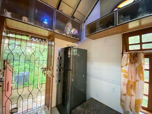 1bhk Antique Wooden House