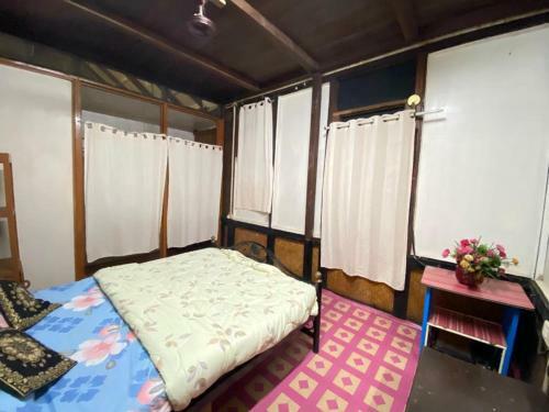 1bhk Antique Wooden House