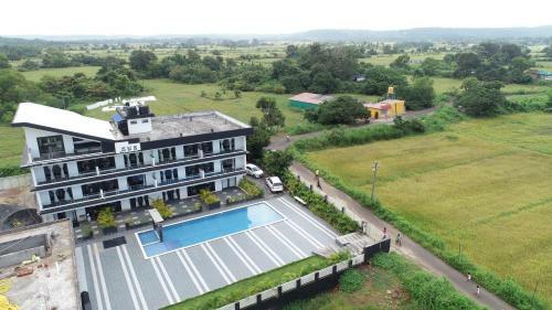 08 Bedroom Entire Villa Apartment Saligao