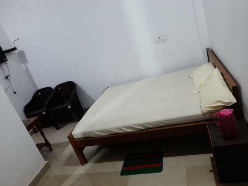 Staymaker Hotel Raj Ganga