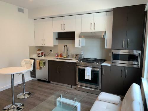 Luxury Apartment In Cupertino - Cars Available