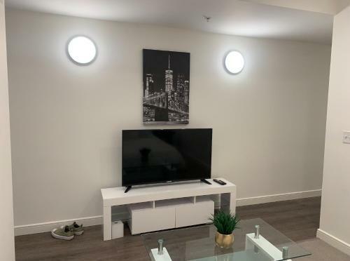 Luxury Apartment In Cupertino - Cars Available