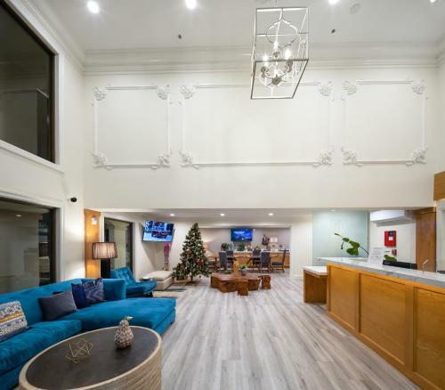Hotel Huntington