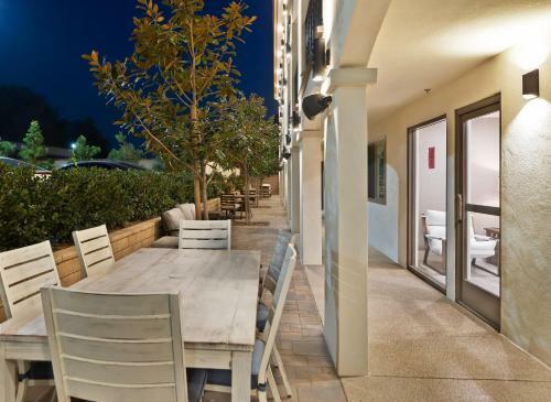 Hotel Huntington