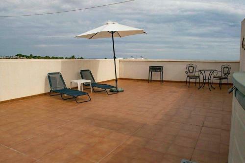 Apartamento 2 Bed Penthouse With Large Solarium And Sea Views