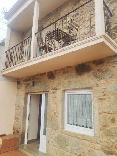 Casa A Colorada Cerca de La Playa de Mar de Fora