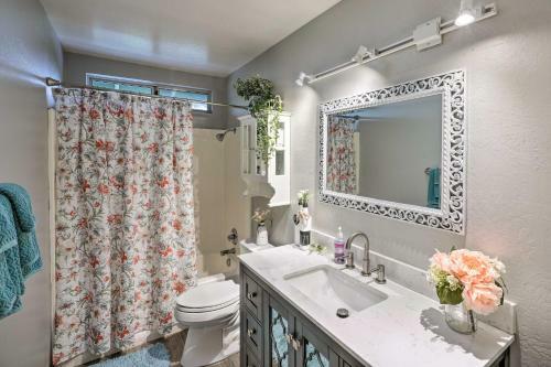 Charming And Pet-friendly Pine Grove Retreat!