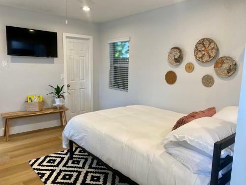 Apartamento Steps To The Beach, Pacific City And Main Street - Studio