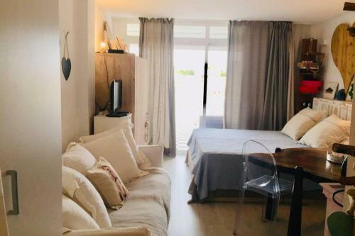 Apartamento Mini Attico In Es Pujols
