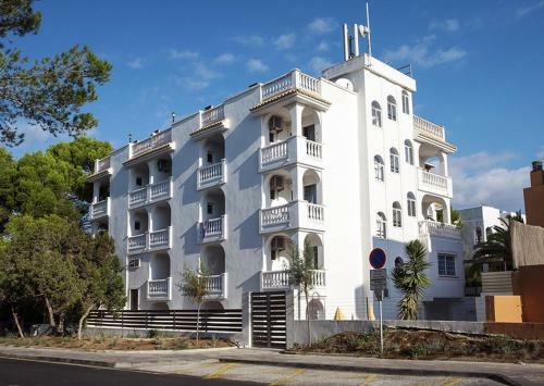 Apartahotel Arcos de Formentera