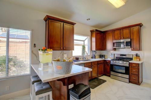 Top Rated 5 Star Getaway 4br 2 Bathroom
