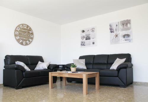 Apartment In Caleta de V�lez - 016