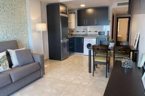 Apartamento Primera L�nea Playa. Vistas Al Mar