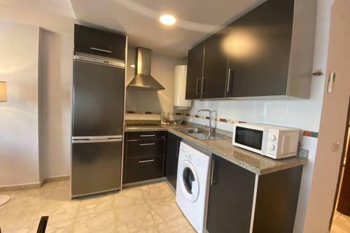 Apartamento Primera L�nea Playa. Vistas Al Mar
