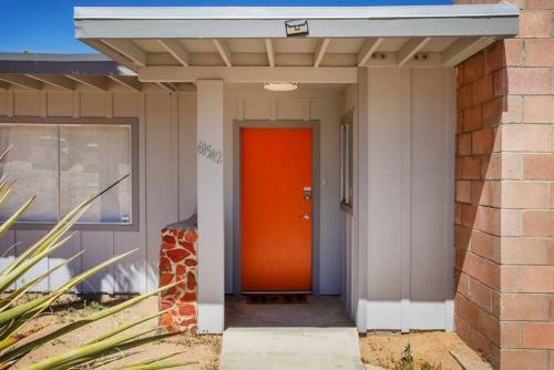 Made In The Shade - Central, Hot Tub, Ac, Sleeps 8